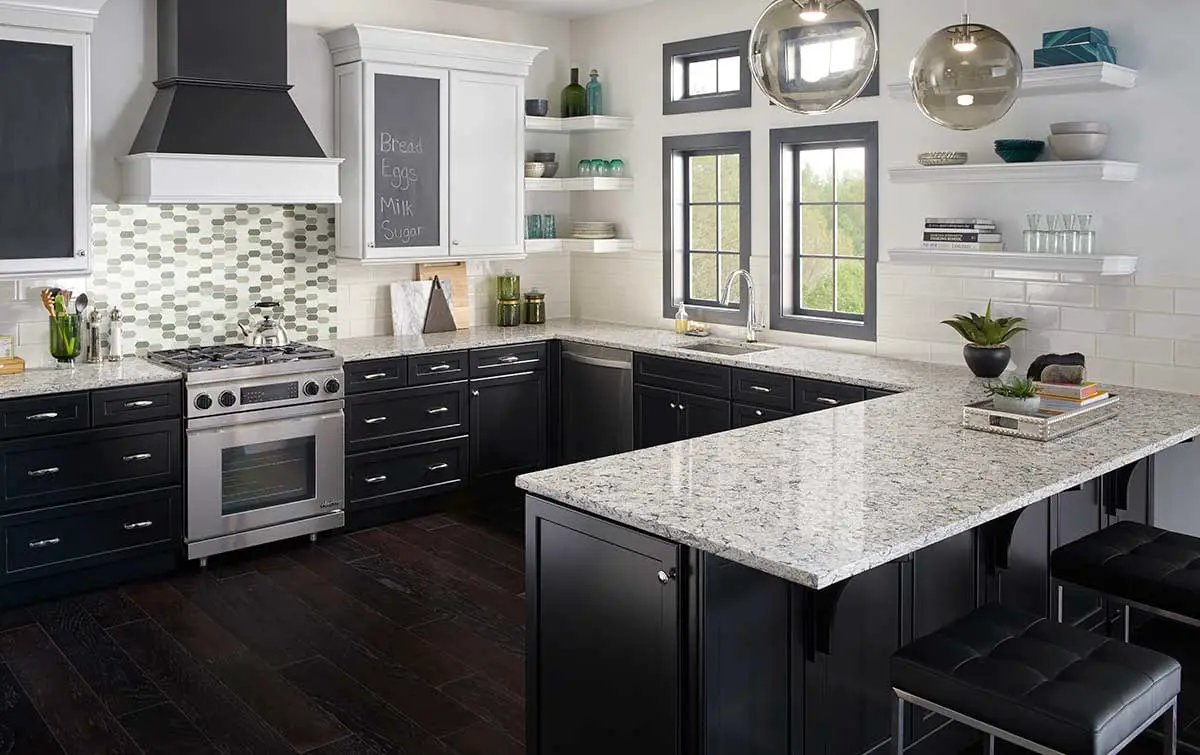 Lascari Picket 8mm Pattern Glass Mosaics by MSI Surfaces