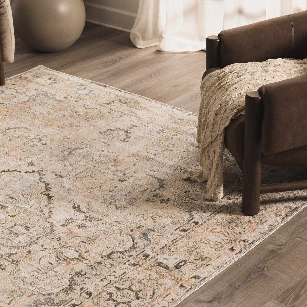 Standon Vintage Flat Pile Washable Rug, installed in a room 5