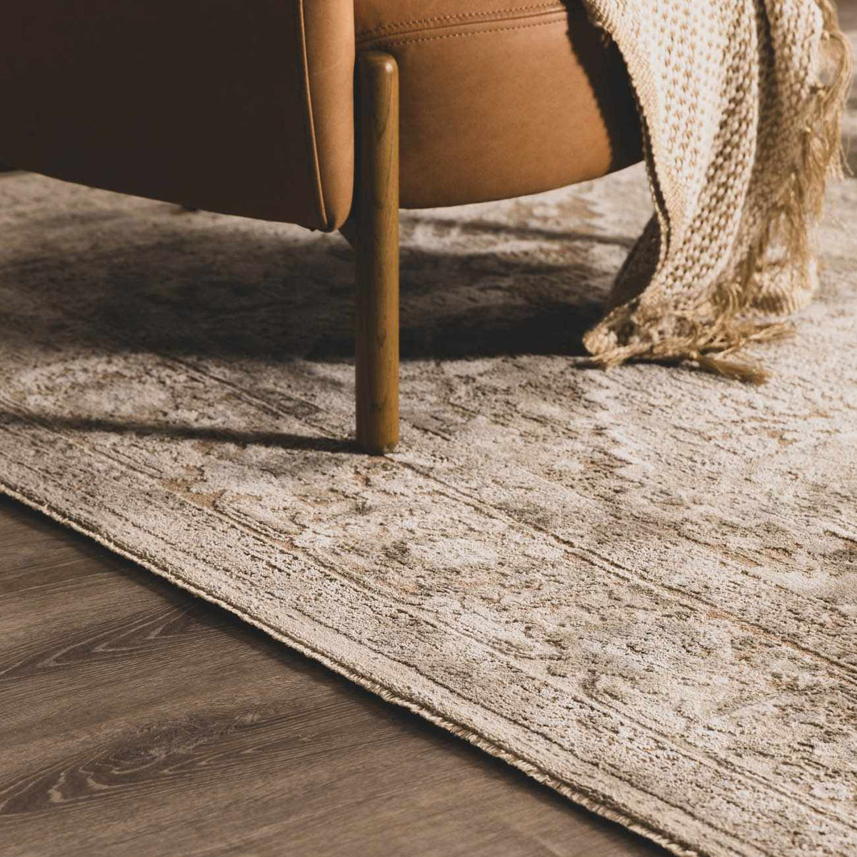 Tadian Thick Luxe Boutique Rug, installed in a room 8