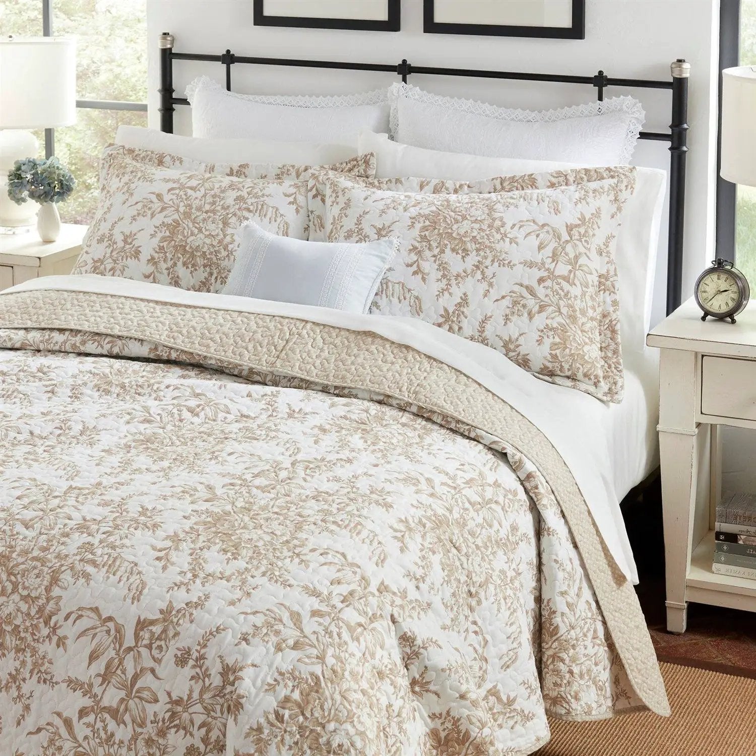 Full/Queen 3 Piece Bed-in-a-Bag Bohemian Tan Beige Floral Cotton Quilt Set by HomePacific