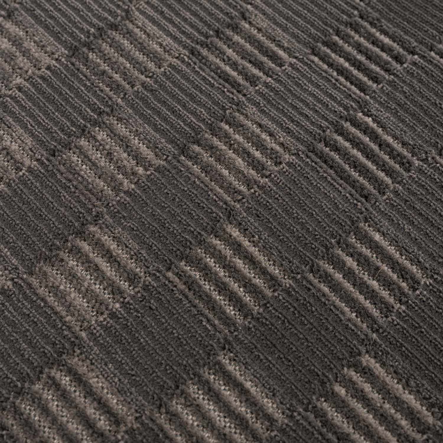 Truls 3D Checkered Washable Rug - Black by Boutique Rugs