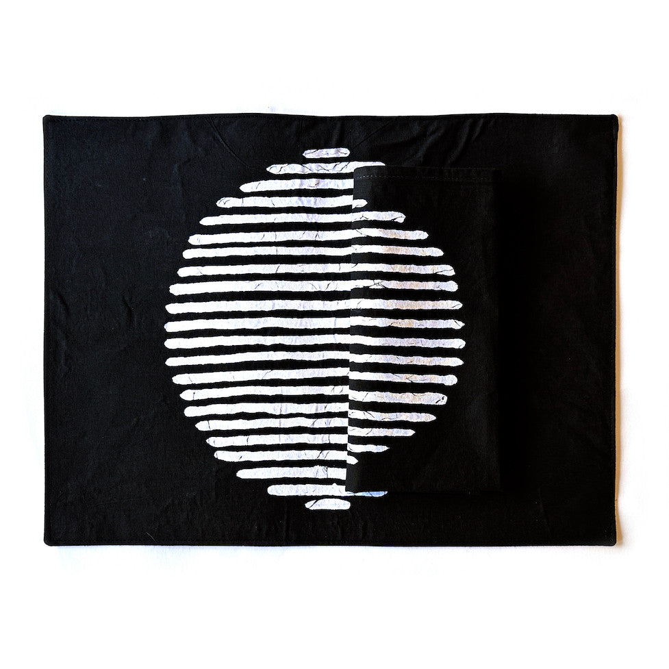 Mwedzi Black Placemats - Set of 2, photo 3 of 3