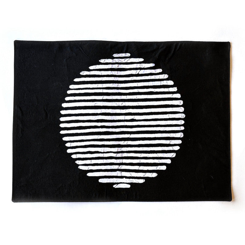 Mwedzi Black Placemats - Set of 2, photo 2 of 3