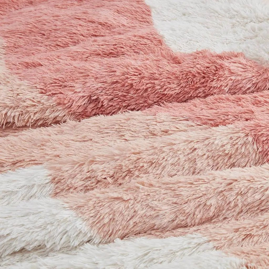 Twin/Twin XL Pink Blush White Reversible Soft Sherpa Faux Fur 2-PC Comforter Set by HomePacific