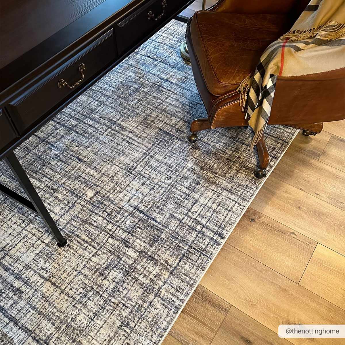 Taysan Area Rug - Clearance by Boutique Rugs