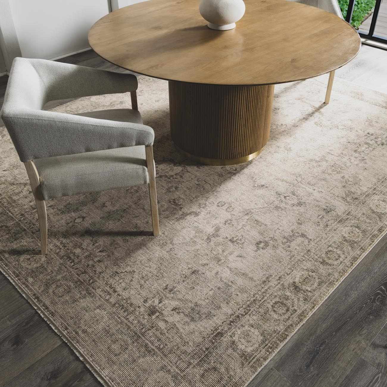Fetscher Machine Woven Galey Alix x LIVABLISS GAHU-2301 Area Rug by Boutique Rugs