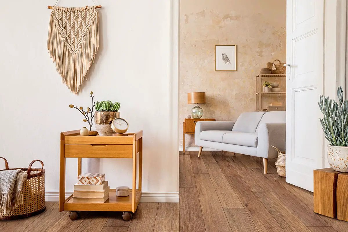 Andover Bellamy Brooks Semi Gloss Wood Look Lvt Moldings 12x1.25 in a finished room