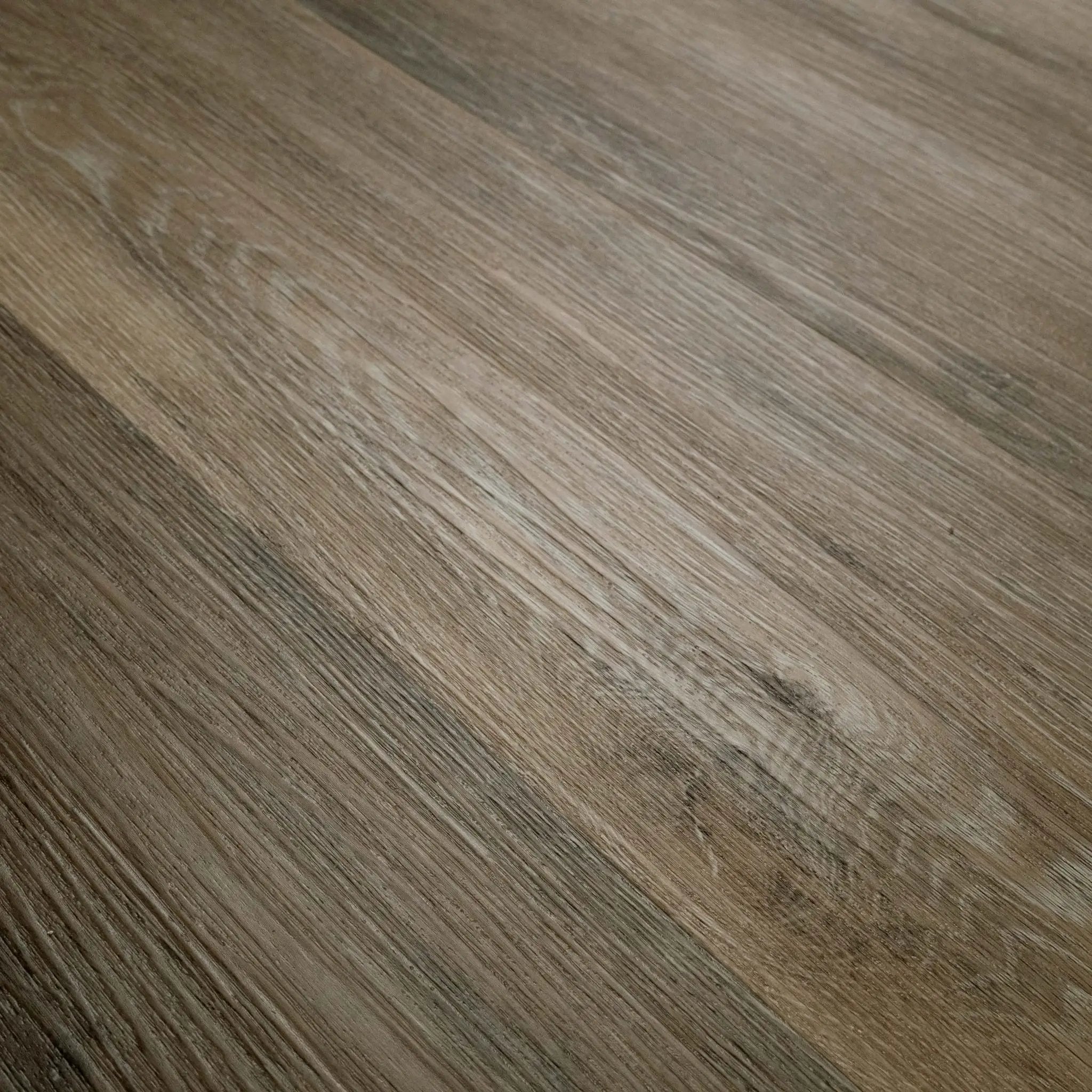 Cyrus 2.0 Dulles Tails Semi Gloss Quarter Round Wood Look Lvt Moldings 0.64x0.75 angled view