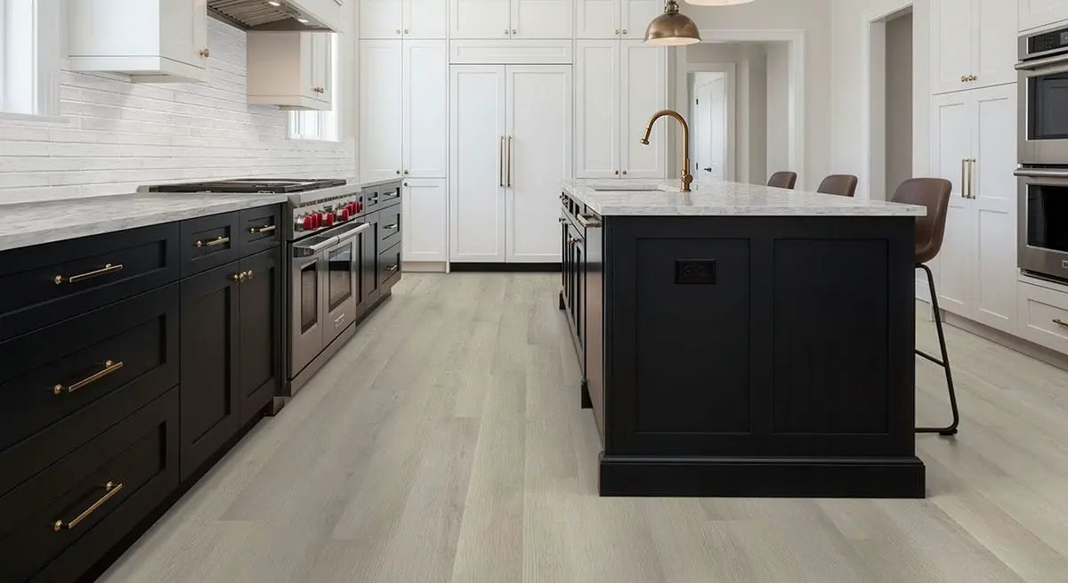 Cyrus 2.0 Honeybella Oak Semi Gloss Quarter Round Wood Look Lvt Moldings 0.64x0.75 in a finished room
