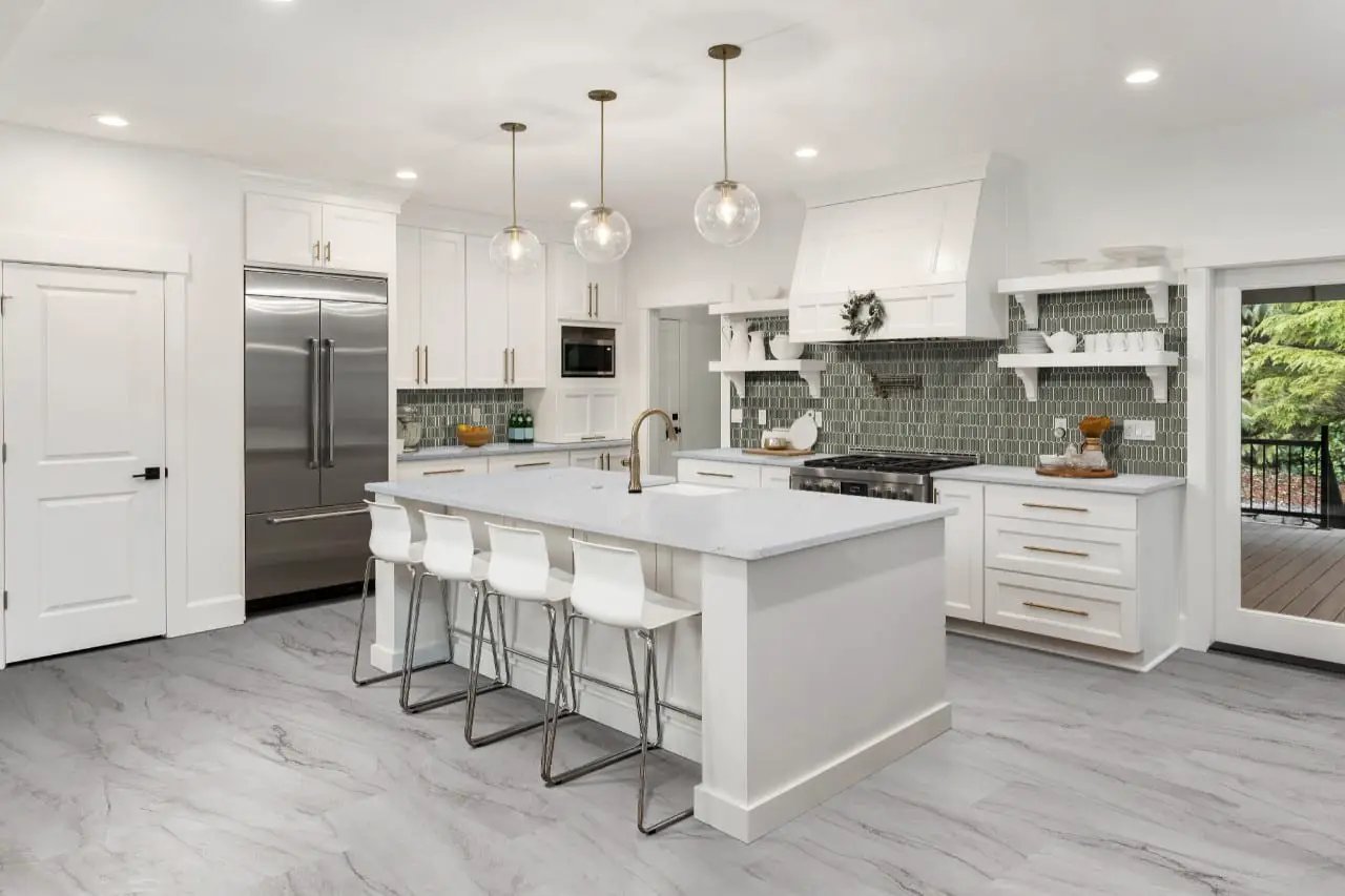Trecento Quarzo Taj Semi Gloss End Cap Marble Look Lvt Moldings 1.5x0.25 in a finished room
