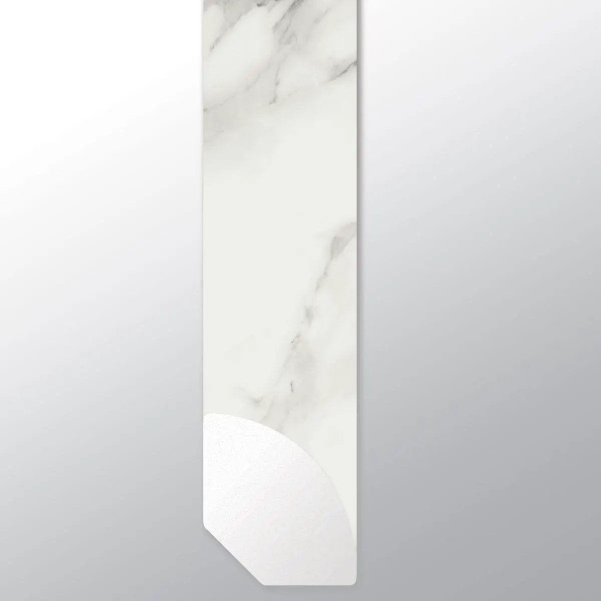 Trecento Calacatta Venosa Gold Semi Gloss Quarter Round Marble Look Lvt Moldings 0.64x0.75 close up