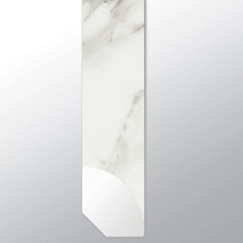 Trecento Calacatta Venosa Gold Semi Gloss Quarter Round Marble Look Lvt Moldings 0.64x0.75 close up