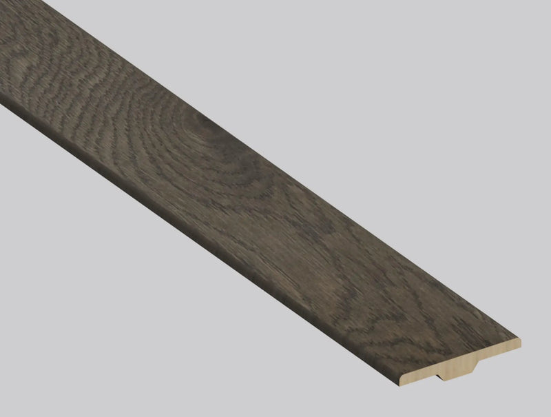 Woodhills Dorn Oak Wood Semi Gloss T Molding Look Moldings 1.25x0.28 close up