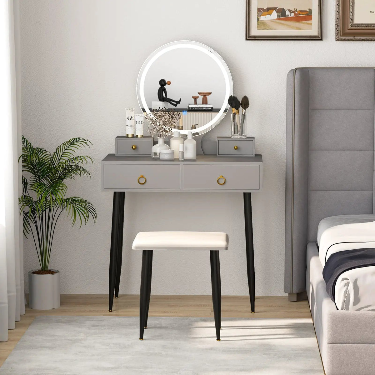 Vanity Table Set with Mirror, photo 5 of 9