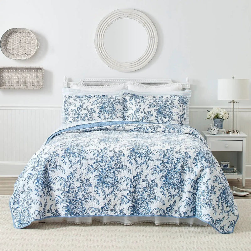 King size 3 Piece Bed-in-a-Bag Reversible Blue White Floral Cotton Quilt Set by HomePacific