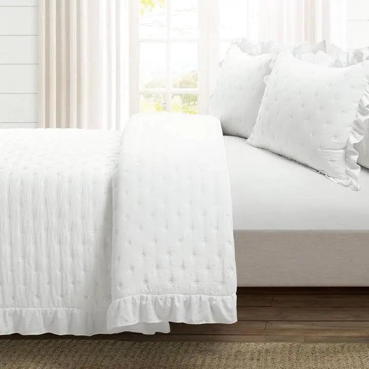 King Size Lightweight White Ruffle Reversible Oversized 3 Piece Quilt Set by HomePacific