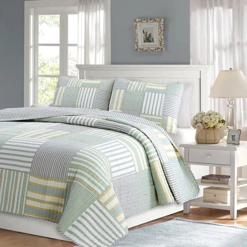 Twin Size Soft Reversible Patches 100% Cotton Quilt Set by HomePacific