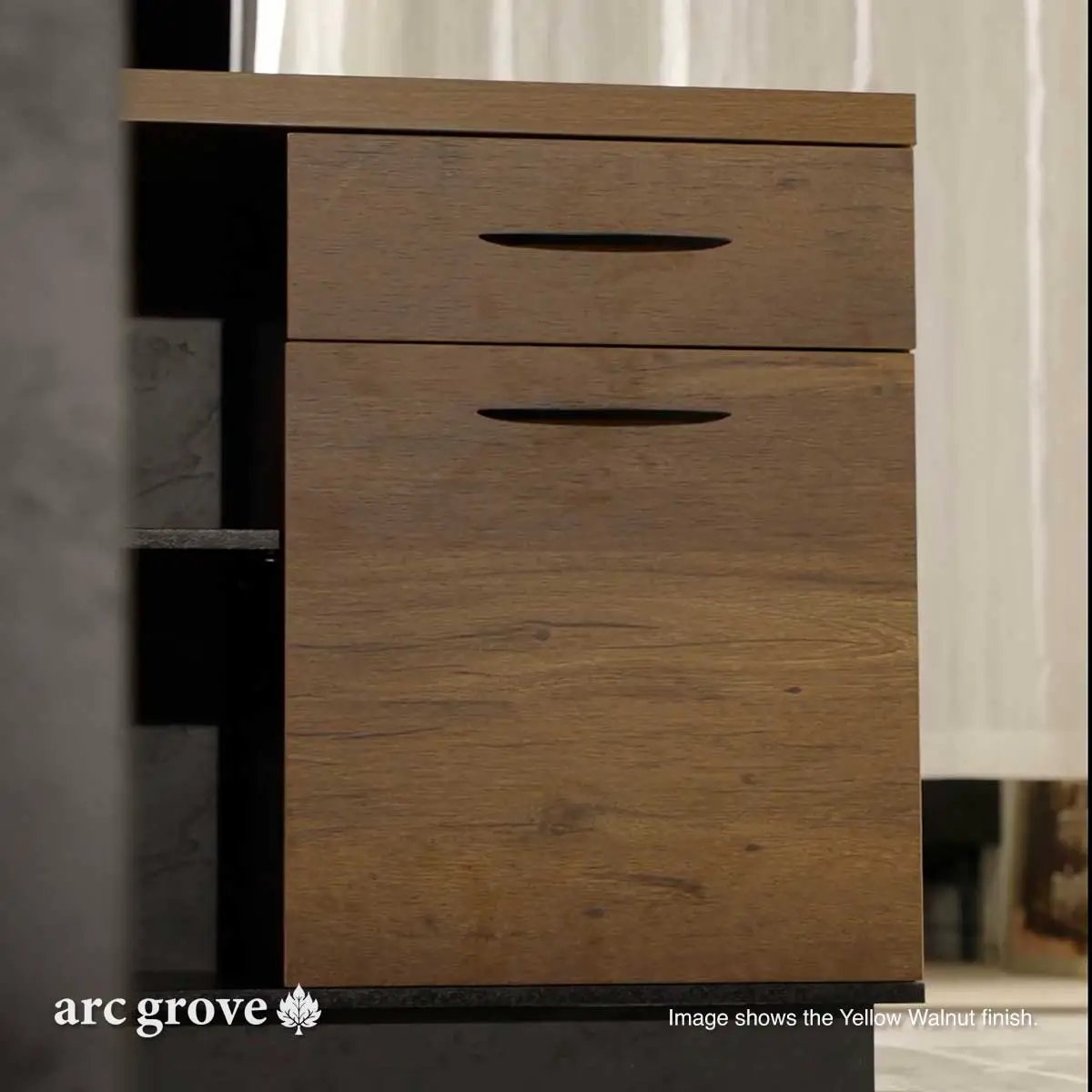 Linton · Modern L-Shaped Executive Desk by Arc Grove
