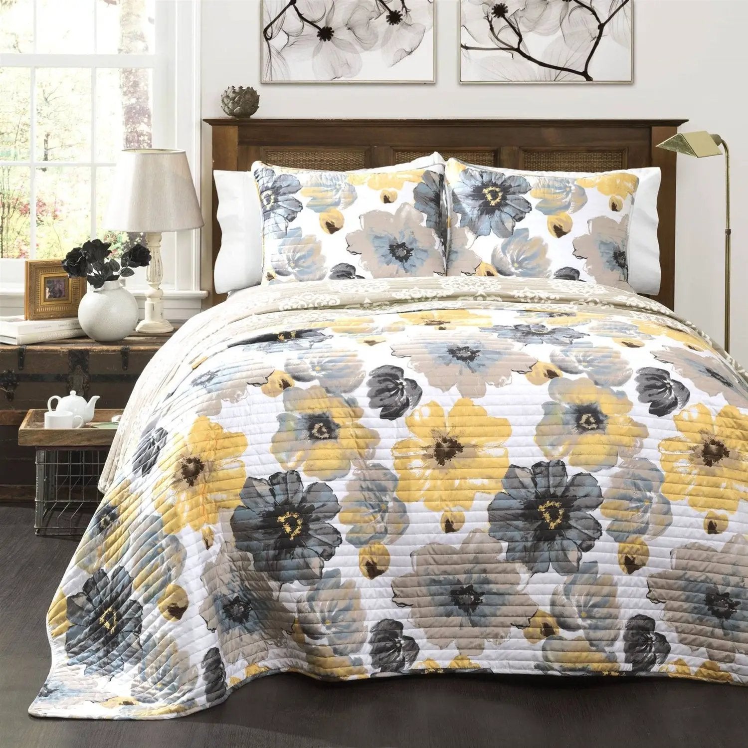 Full/Queen White Yellow Grey Flowers Lightweight Polyester Microfiber Quilt Set by HomePacific