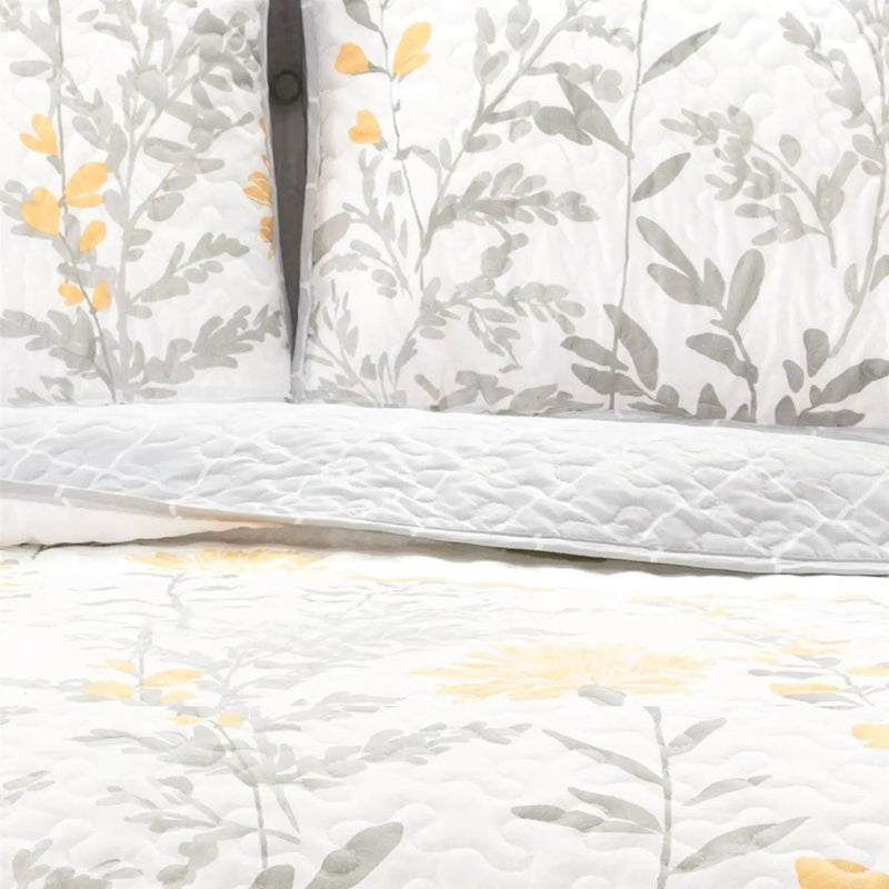 Full/Queen size Yellow Grey Floral Light Thin Cotton Polyester Blend Quilt Set by HomePacific