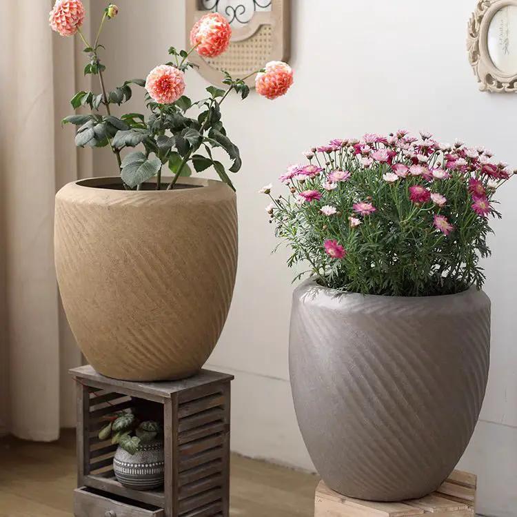Comtemporary Swirl Planter by RusticReach