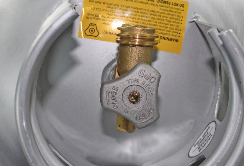 Flame King Lightweight Aluminum 40lb Propane Tank Cylinder Premium OPD Valve by Flame King Products