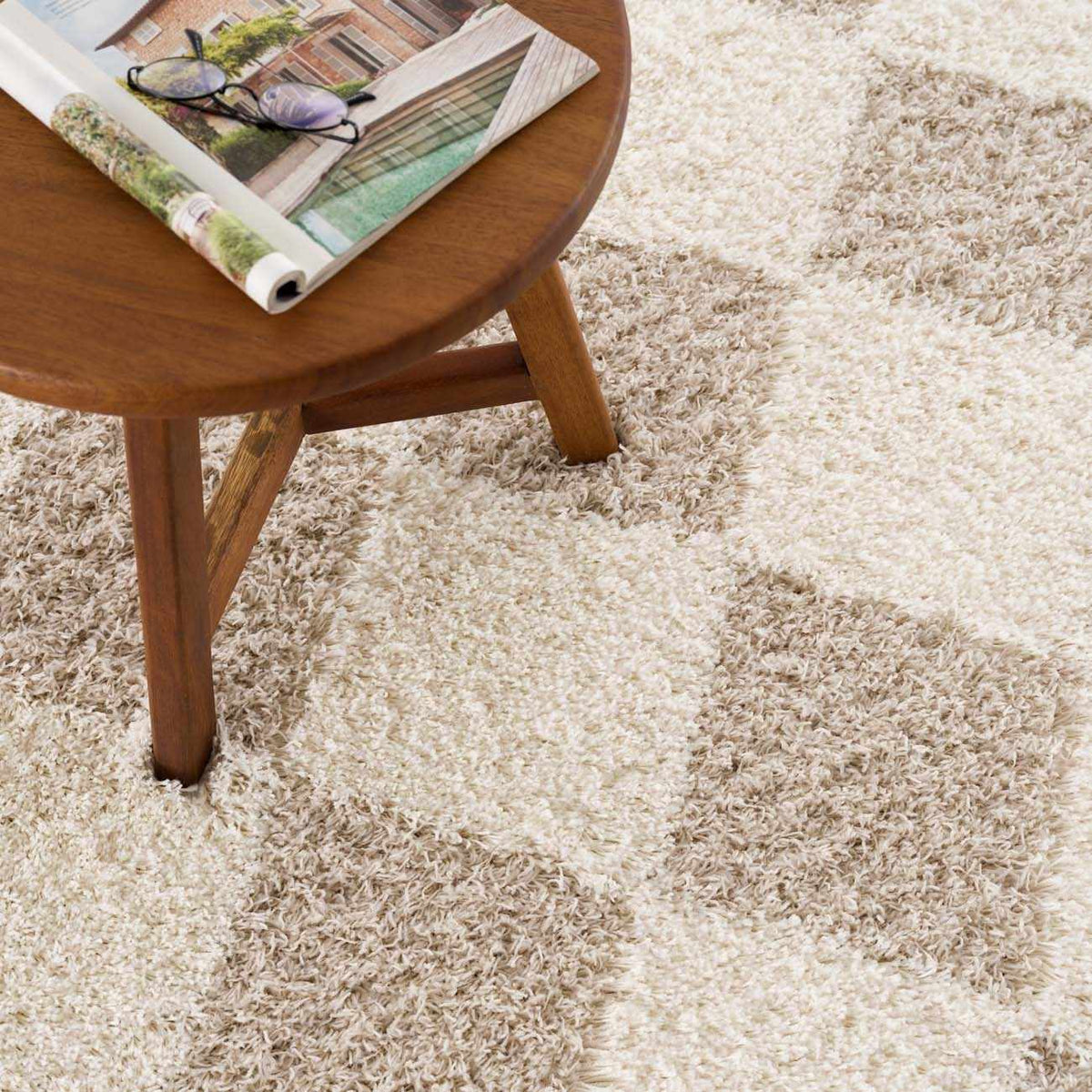 Zahur Cream & Beige Diamond Area Rug, photo 6 of 11