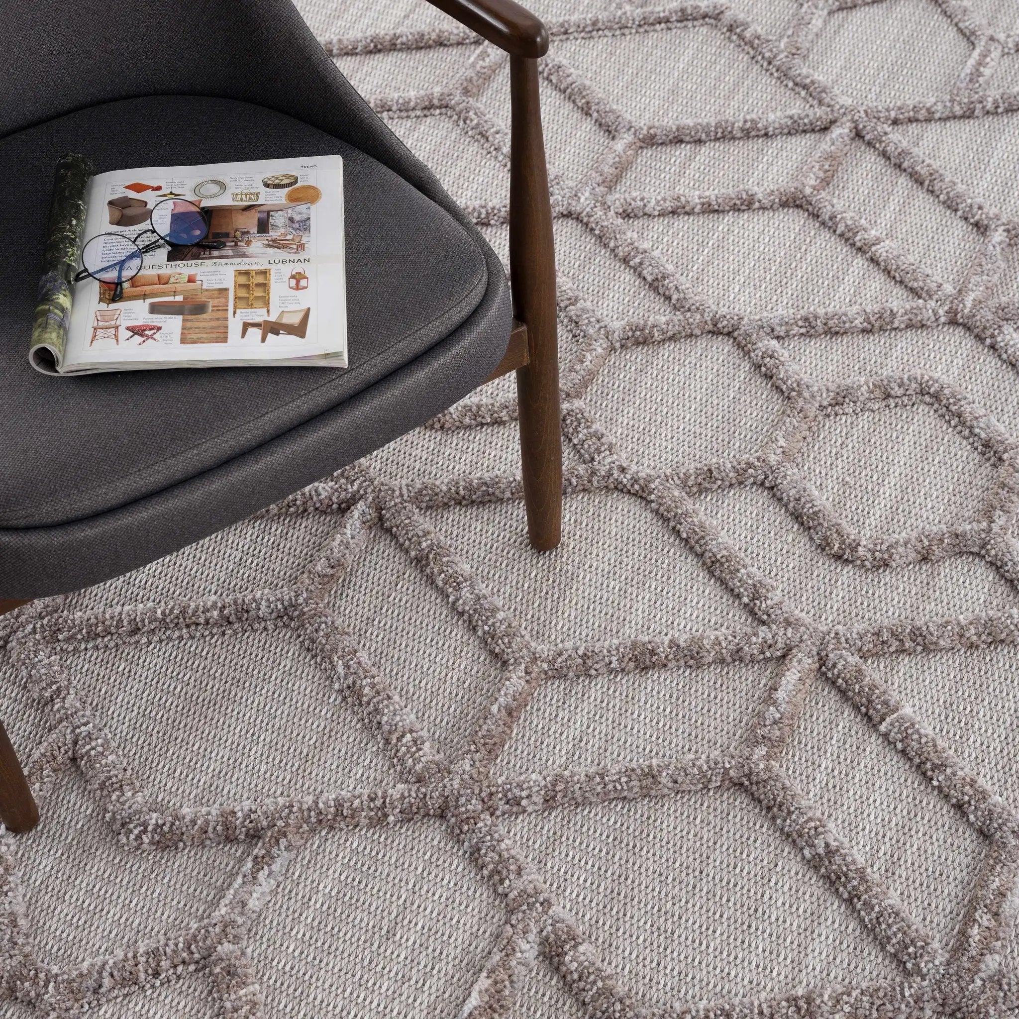 Borbon Area Rug - Clearance by Boutique Rugs