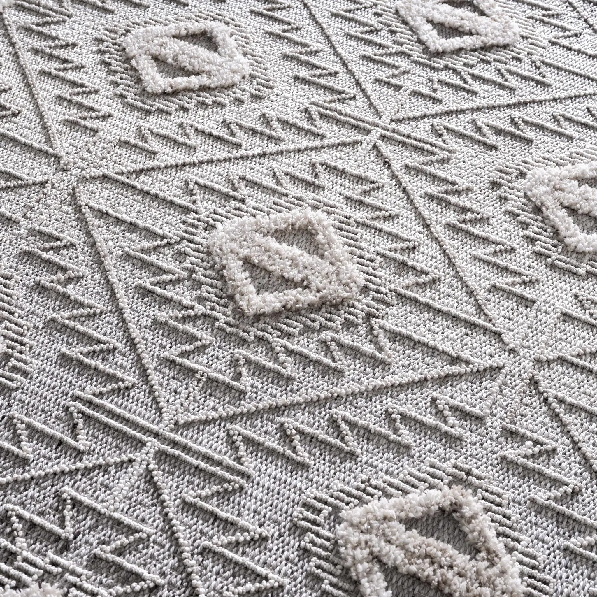 Agoo Area Rug by Hauteloom