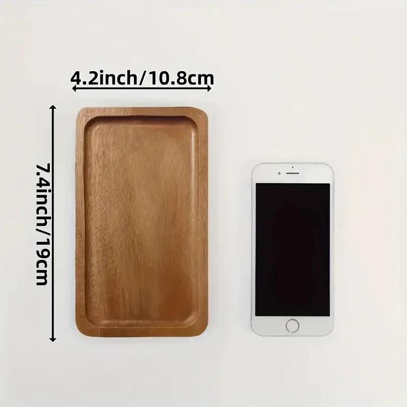 A Solid Wood Cutting Board Designed for Food Preparation, Suitable for Chopping Vegetables, Fruits, And Meats. This Kitchen Board Is Ideal for Cooking in Both Indoor And Outdoor Settings, Easy to Clean by House Of Avana