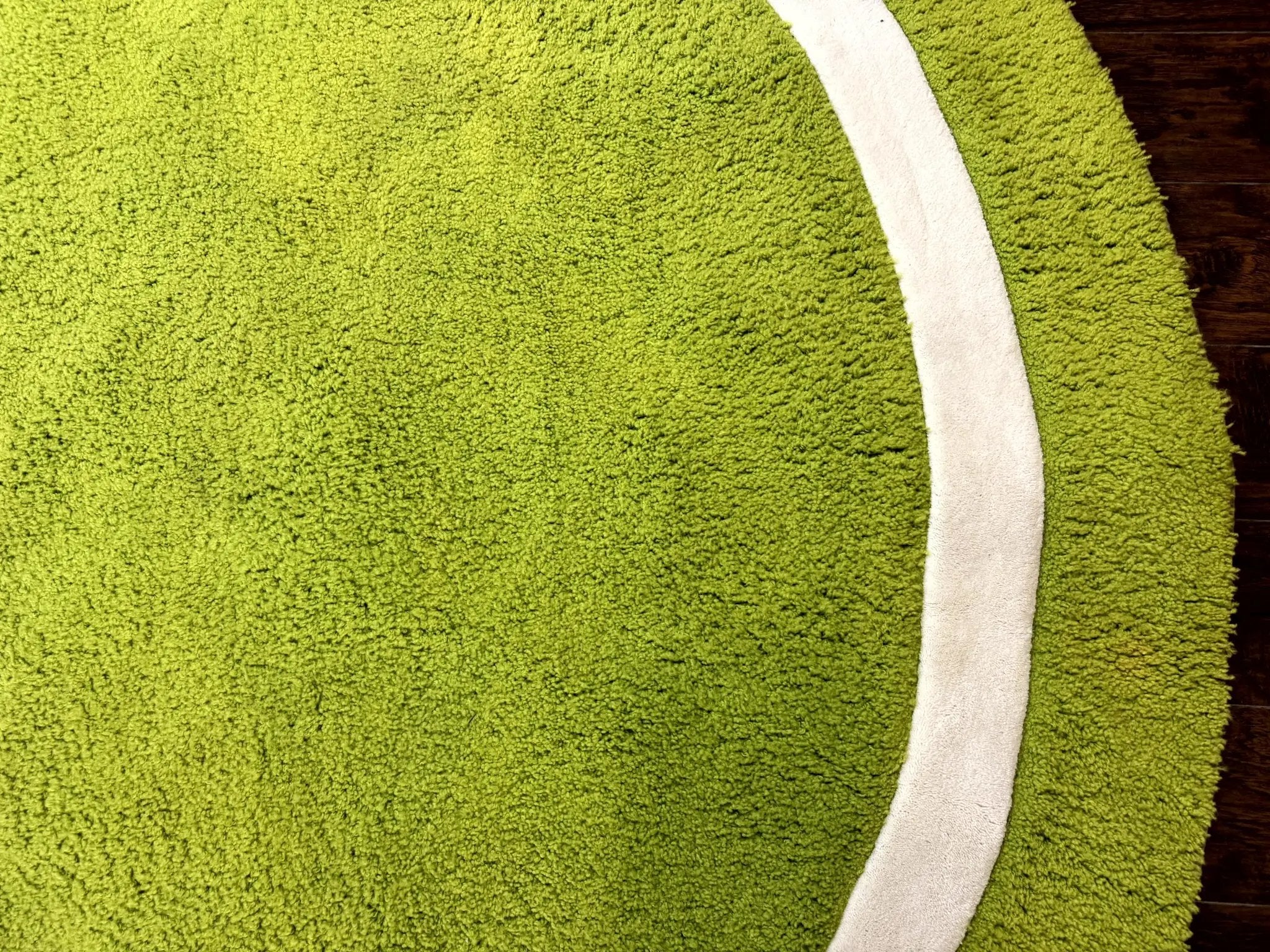 Large Round Rug 9x9, Vintage Retro Design, Lime Green by Jewel Rugs