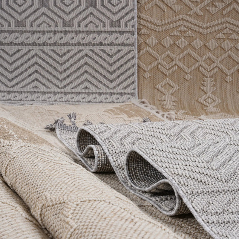Guros - Medallion Indoor / Outdoor Area Rug by Unique Piece Furniture