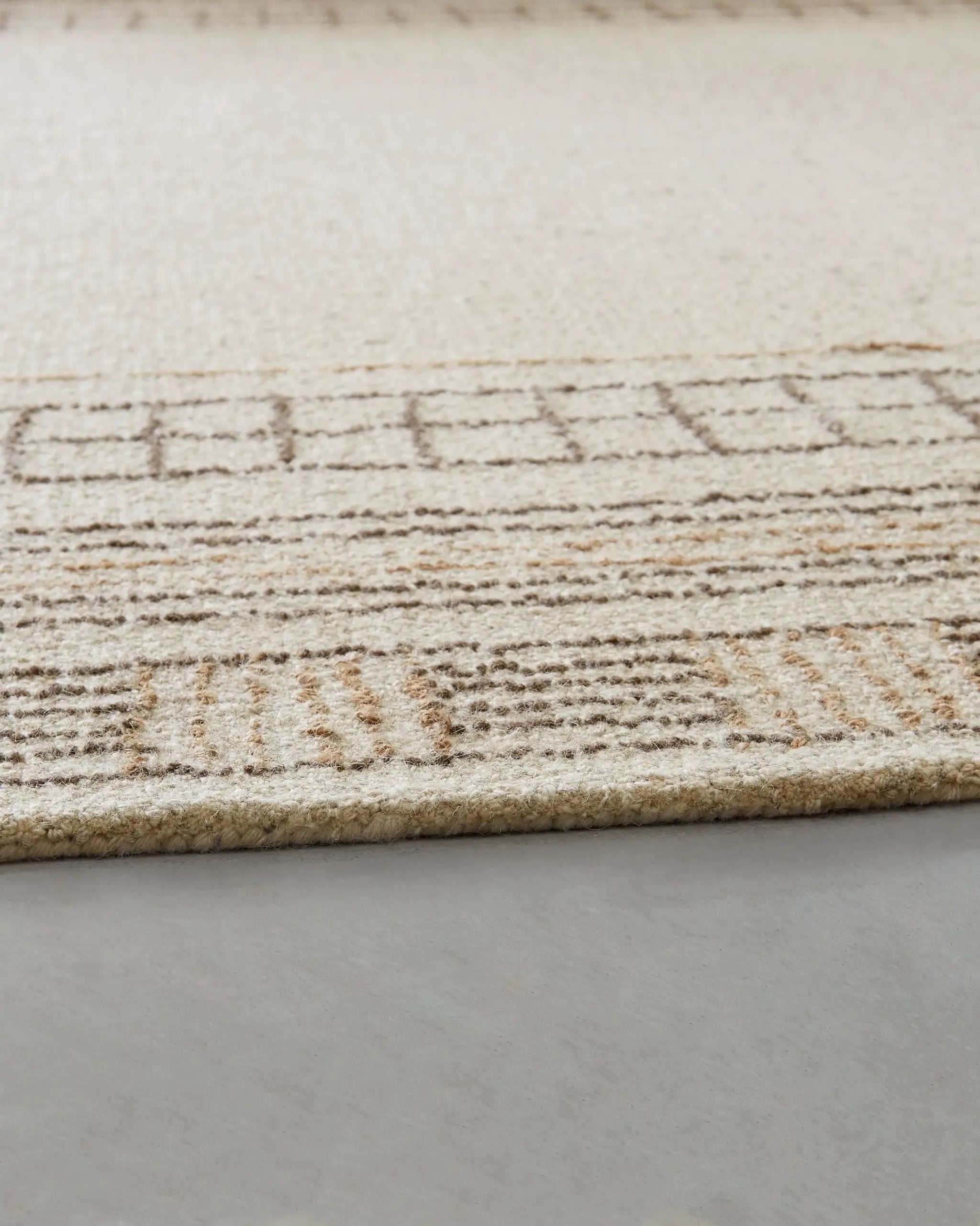 Idaman - Rug by Unique Piece Furniture