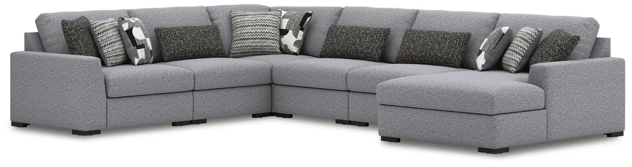 Bealton - Sectional by Unique Piece Furniture
