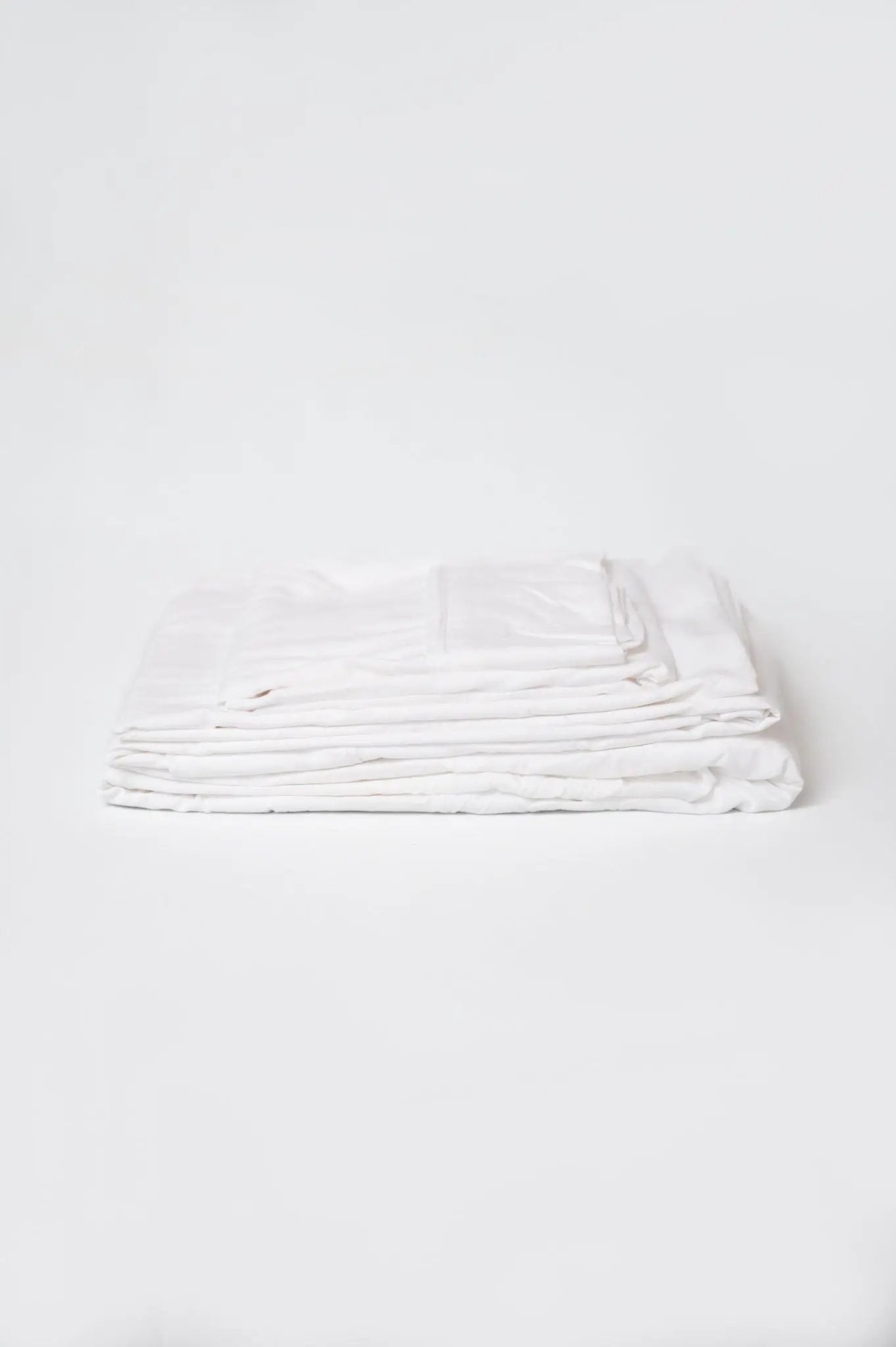 Brushed Hypoallergenic Sheet Set by HouseOfZazla