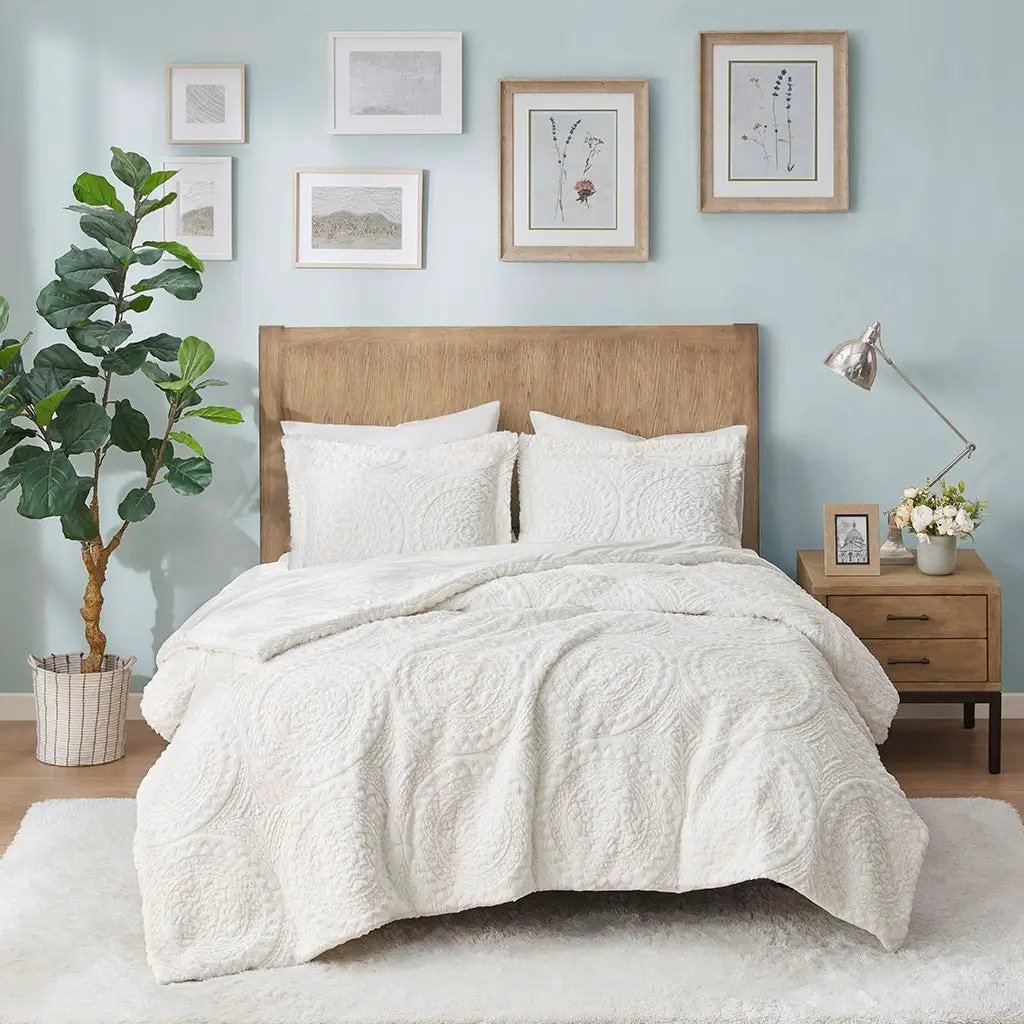 Full/Queen Embroidered Medallion Faux Fur Ultra Plush Comforter Mini Set by HouseOfZazla