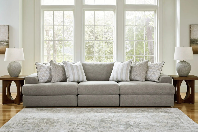 Avaliyah - Sectional by Unique Piece Furniture