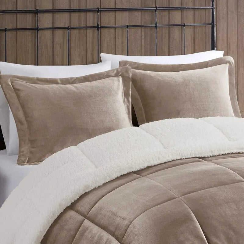 Full/Queen Plush to Sherpa Down Alternative Comforter Set by HouseOfZazla