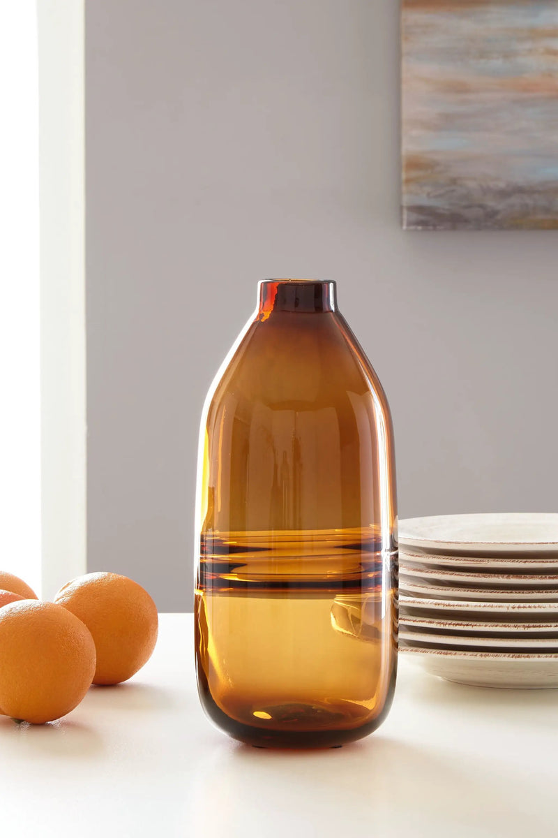 Lemmitt - Vase - Amber by Unique Piece Furniture