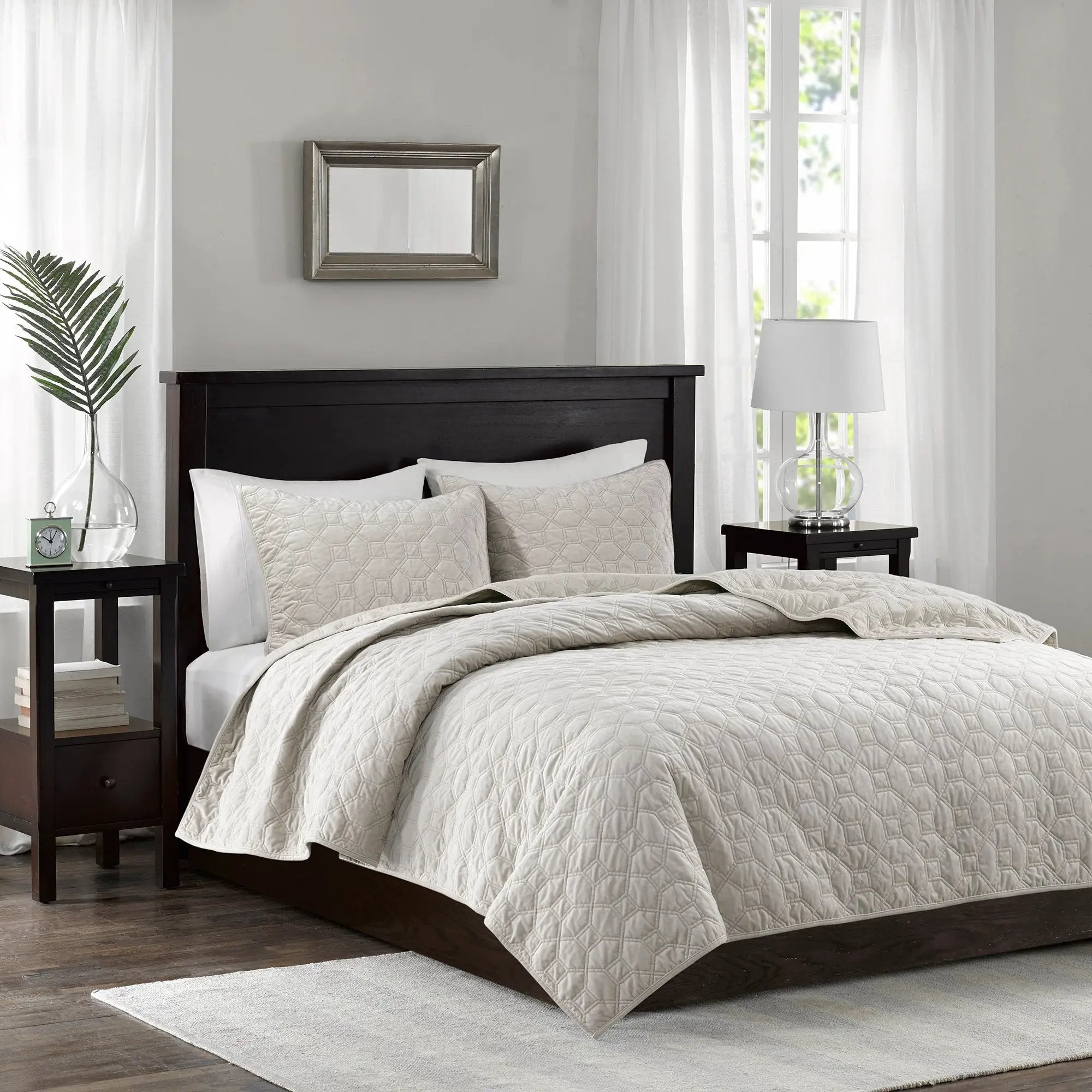 3 Piece Velvet Quilt Set Ivory King/Cal King by HouseOfZazla