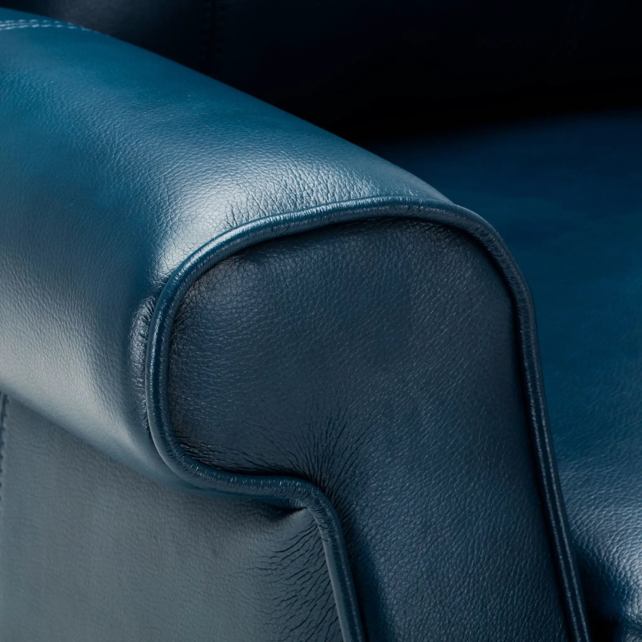 Landis - Lift Chair With Electric Recline Function