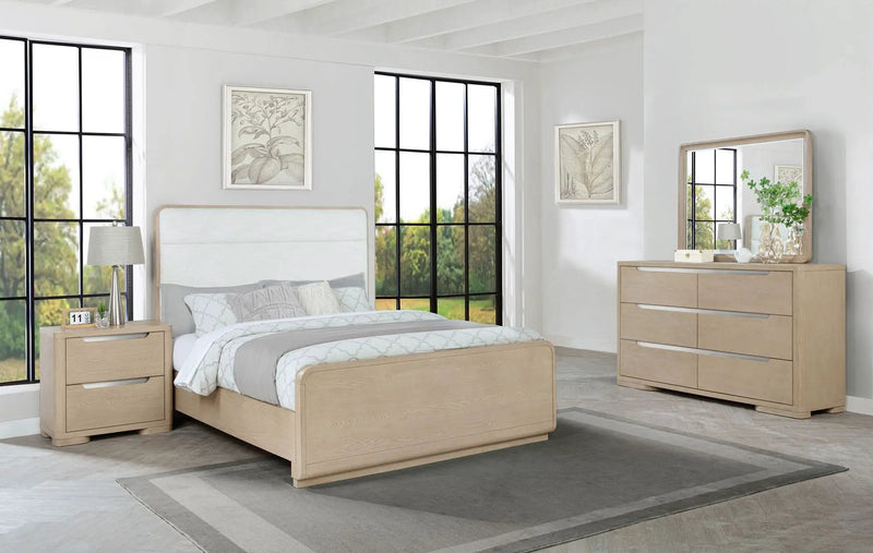 Ladera 4-piece Queen Bedroom Set Light Elm by Unique Piece Furniture