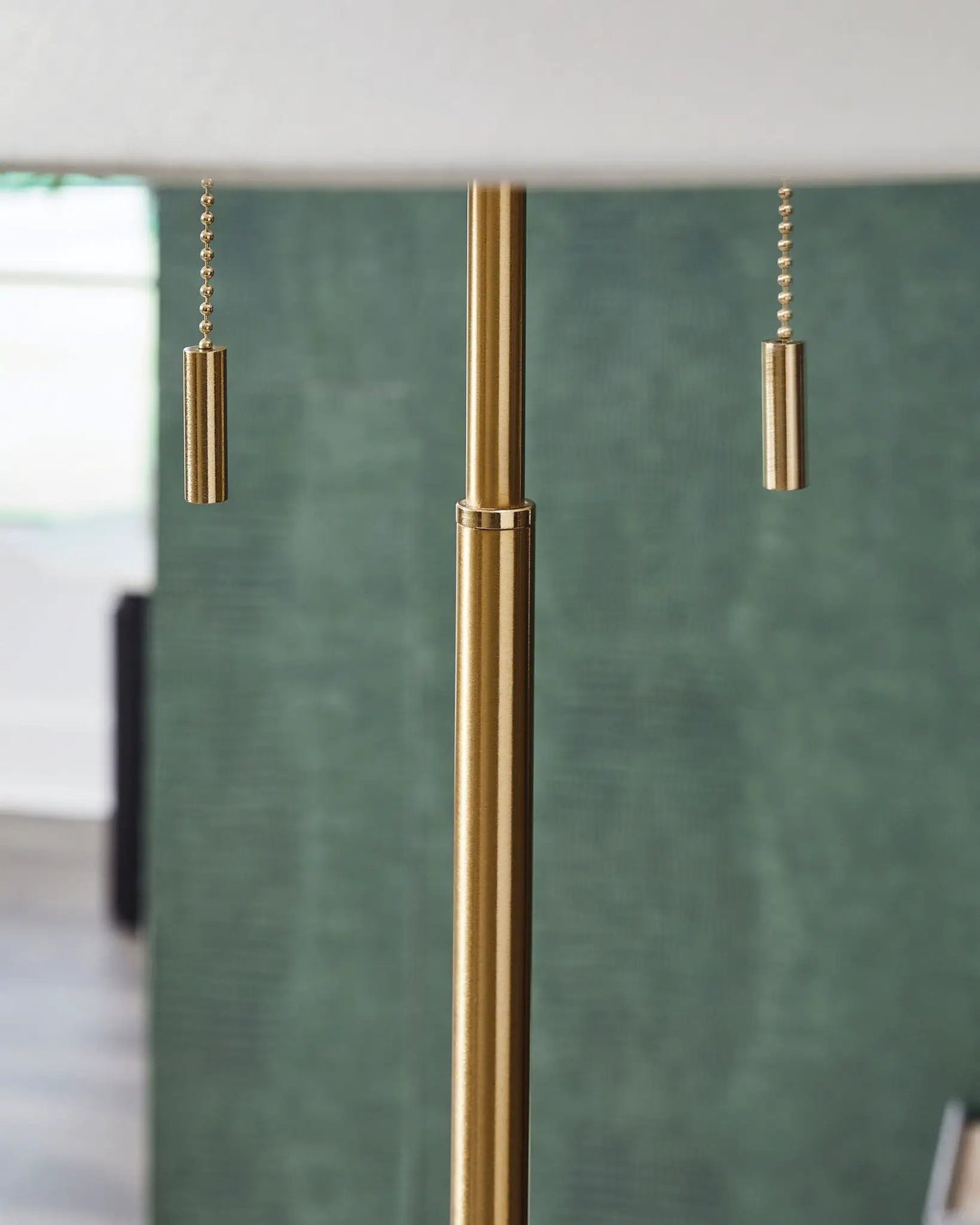 Haigwood - Metal Lamp by Unique Piece Furniture