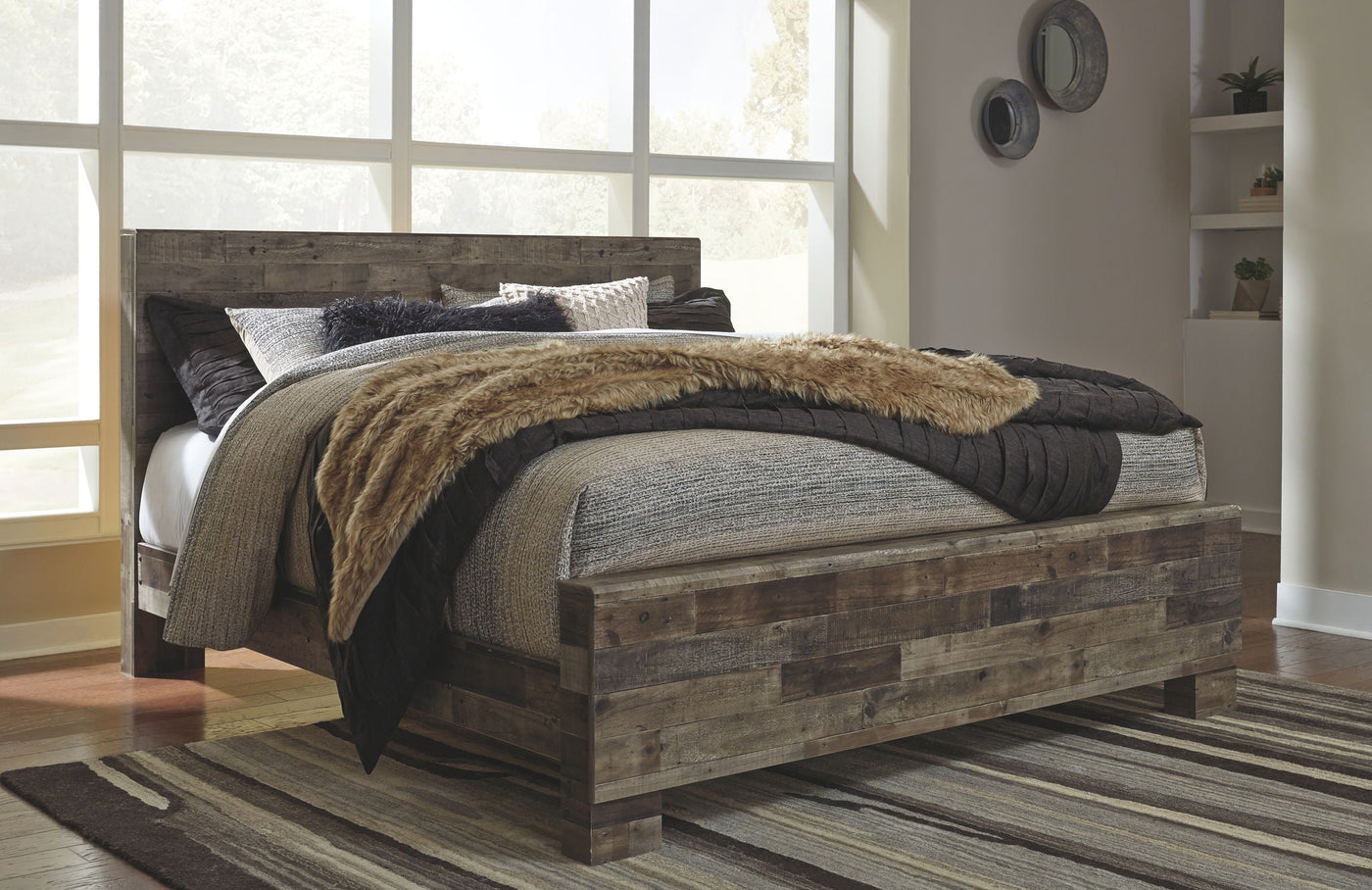 Derekson - Panel Bedroom Set by Unique Piece Furniture