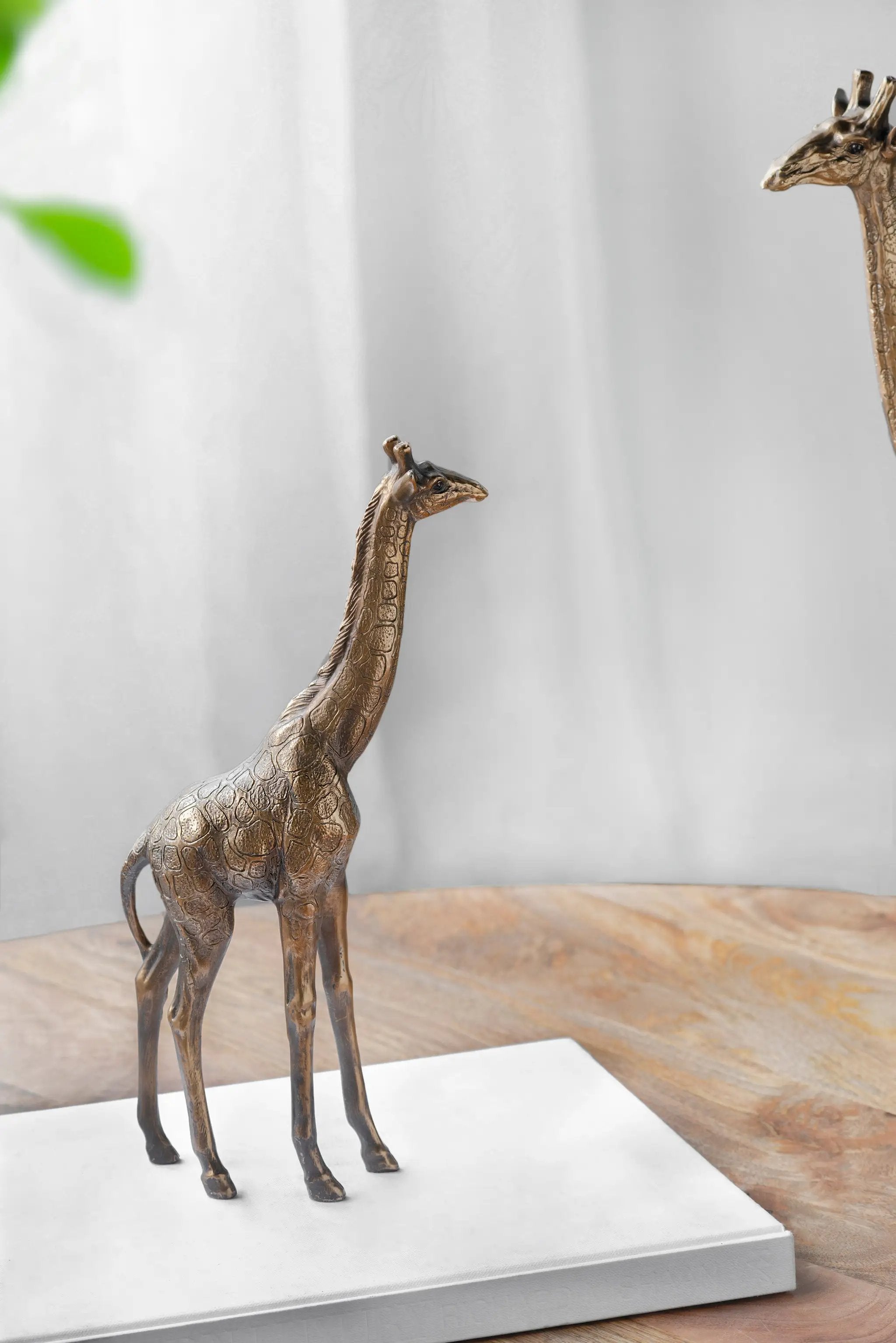 5.9x2.2x11.2" Giraffe Statuette, Animal Statue Décor by HouseOfZazla