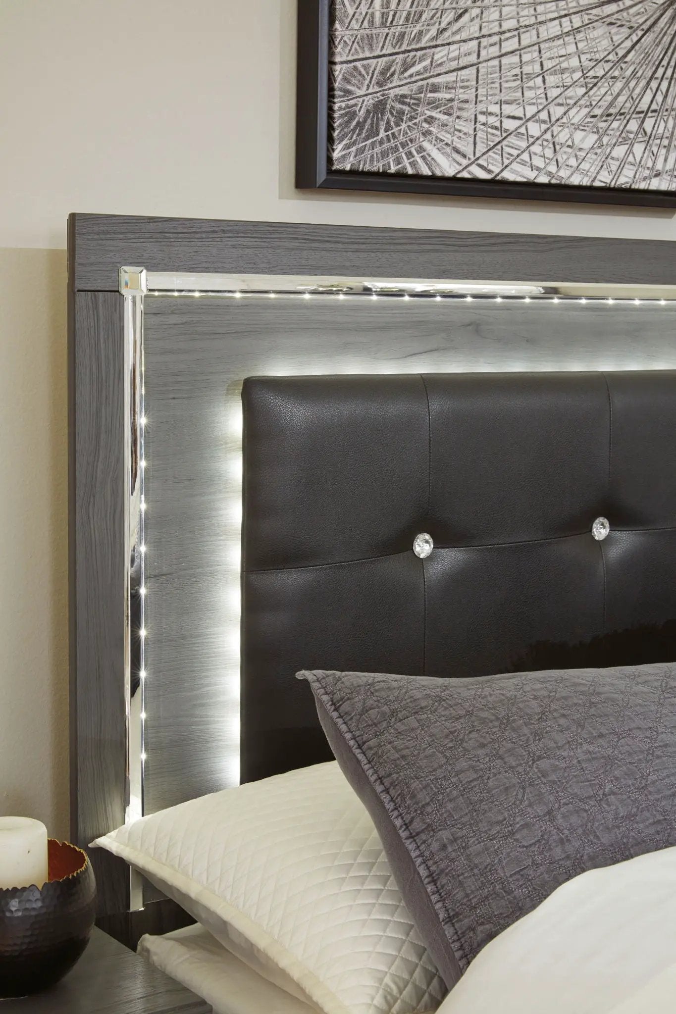 Lodanna - Upholstered Panel Headboard by Unique Piece Furniture