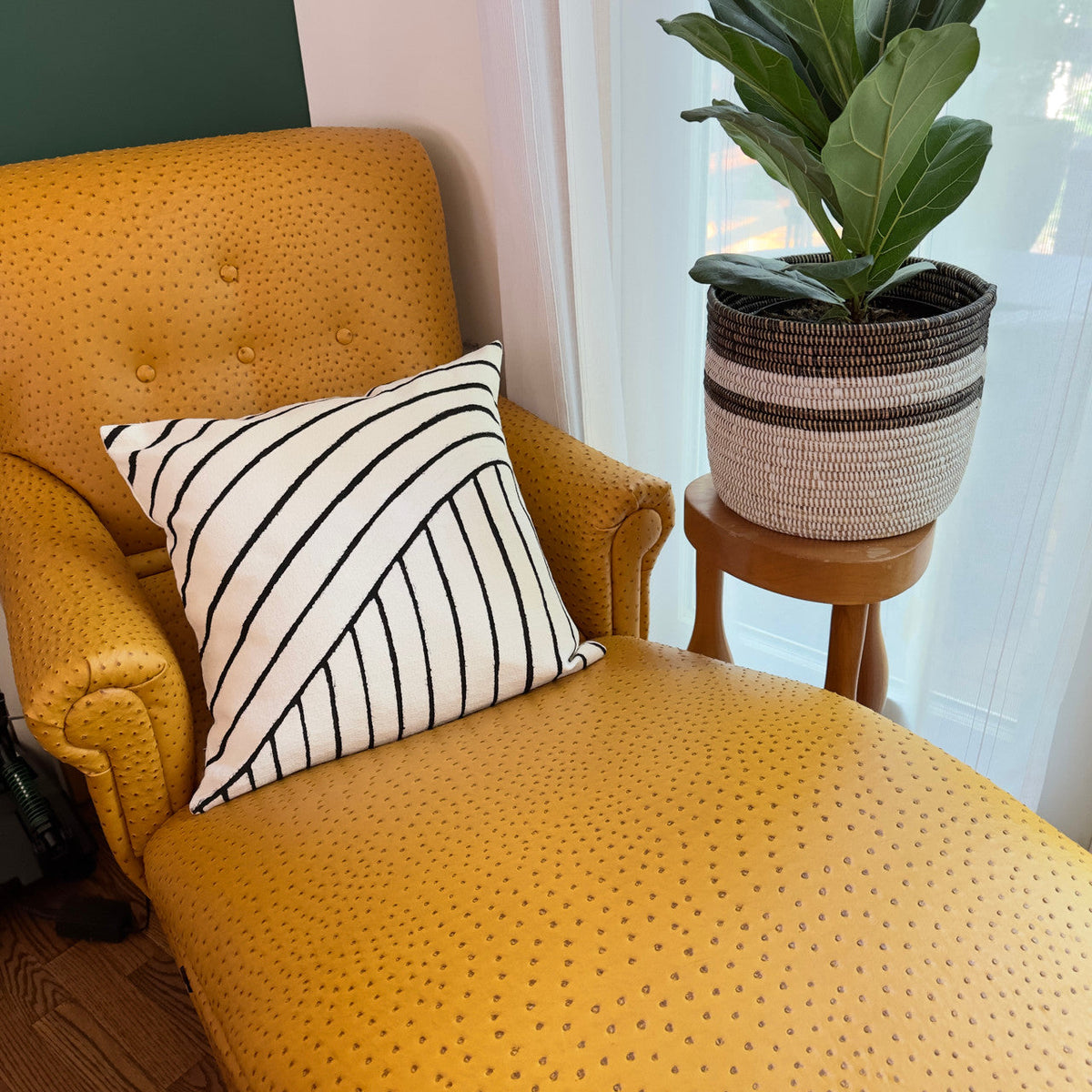 Organic Lines White Sadza Pillow, photo 3 of 4