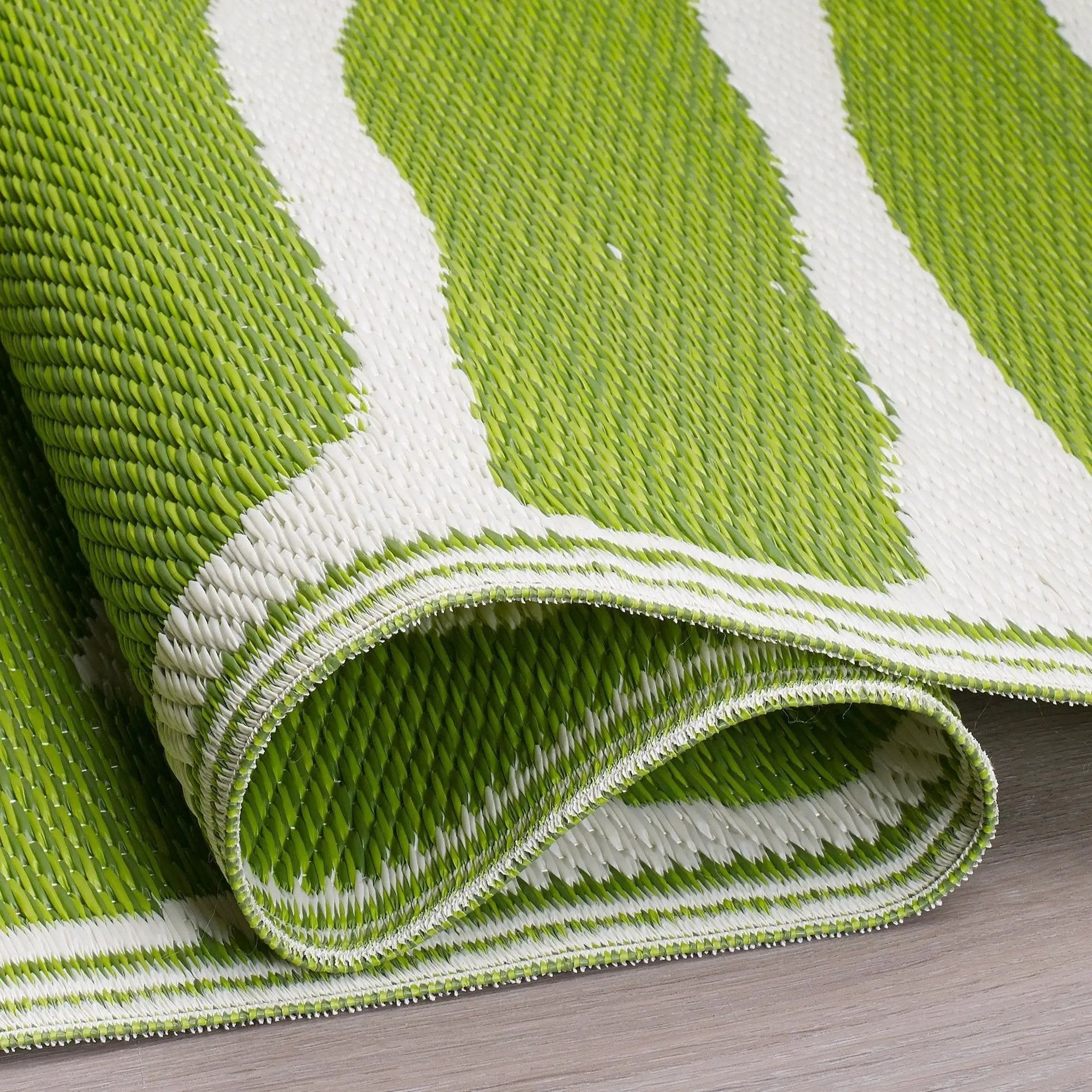 Hilo - Green Outdoor Rug for Patio by Fab Habitat