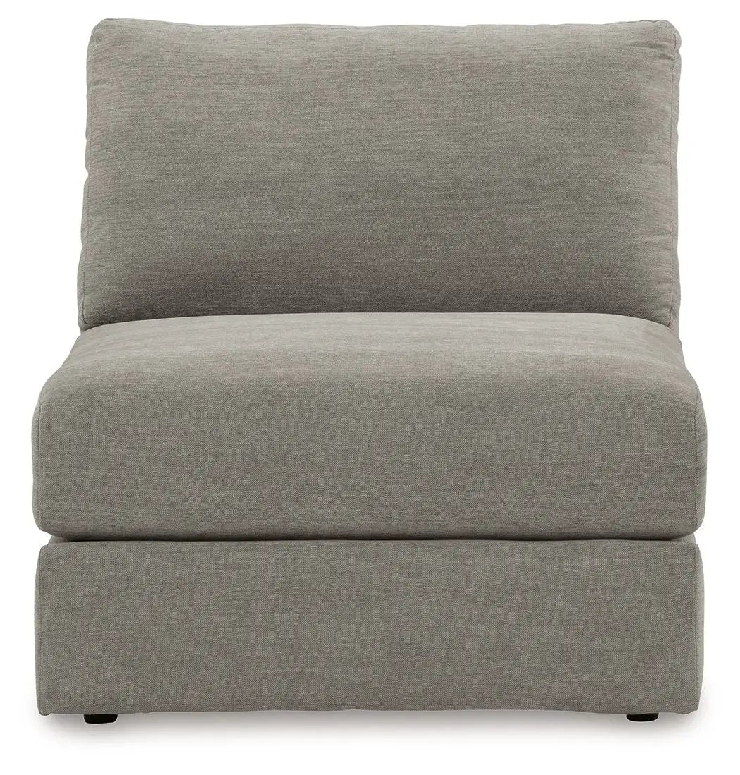 Avaliyah - Sectional by Unique Piece Furniture