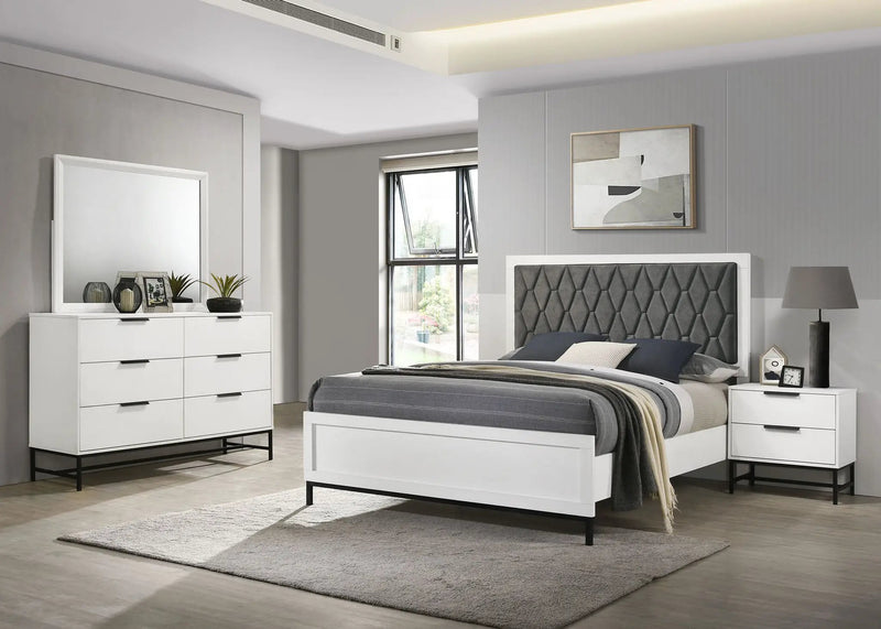 Sonora 4-piece Queen Bedroom Set White by Unique Piece Furniture